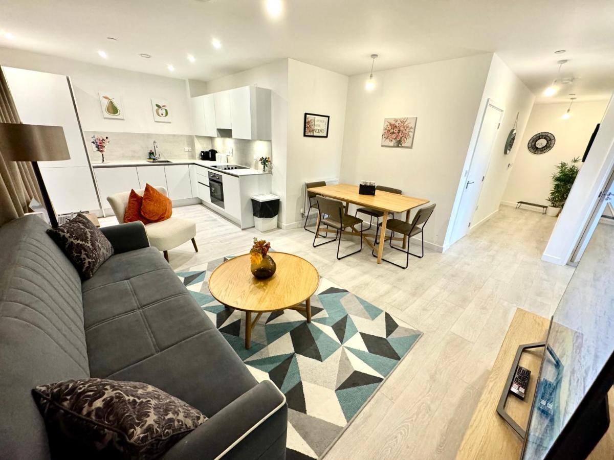 3Bedroom, 2Bathroom, Balcony,Luxury Flat Westfield London Exteriör bild
