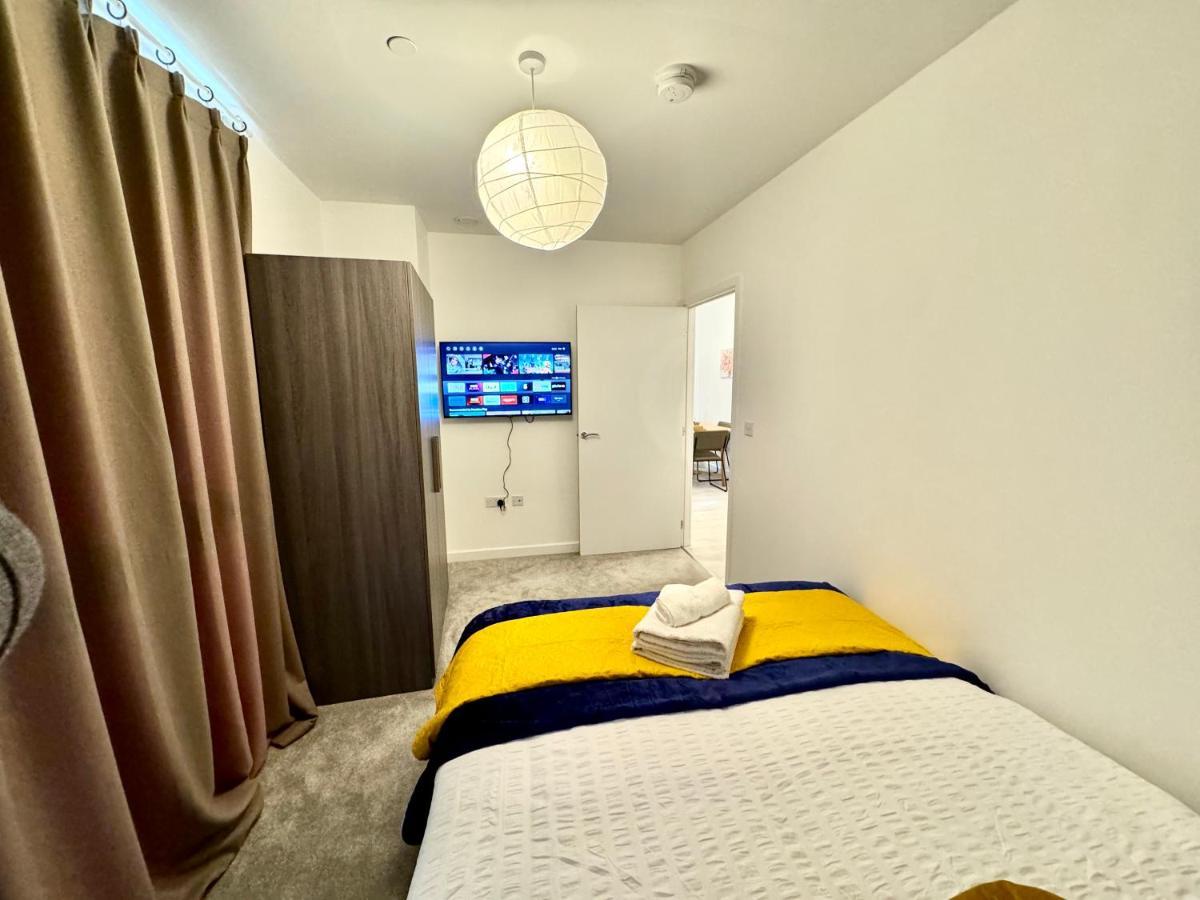 3Bedroom, 2Bathroom, Balcony,Luxury Flat Westfield London Exteriör bild
