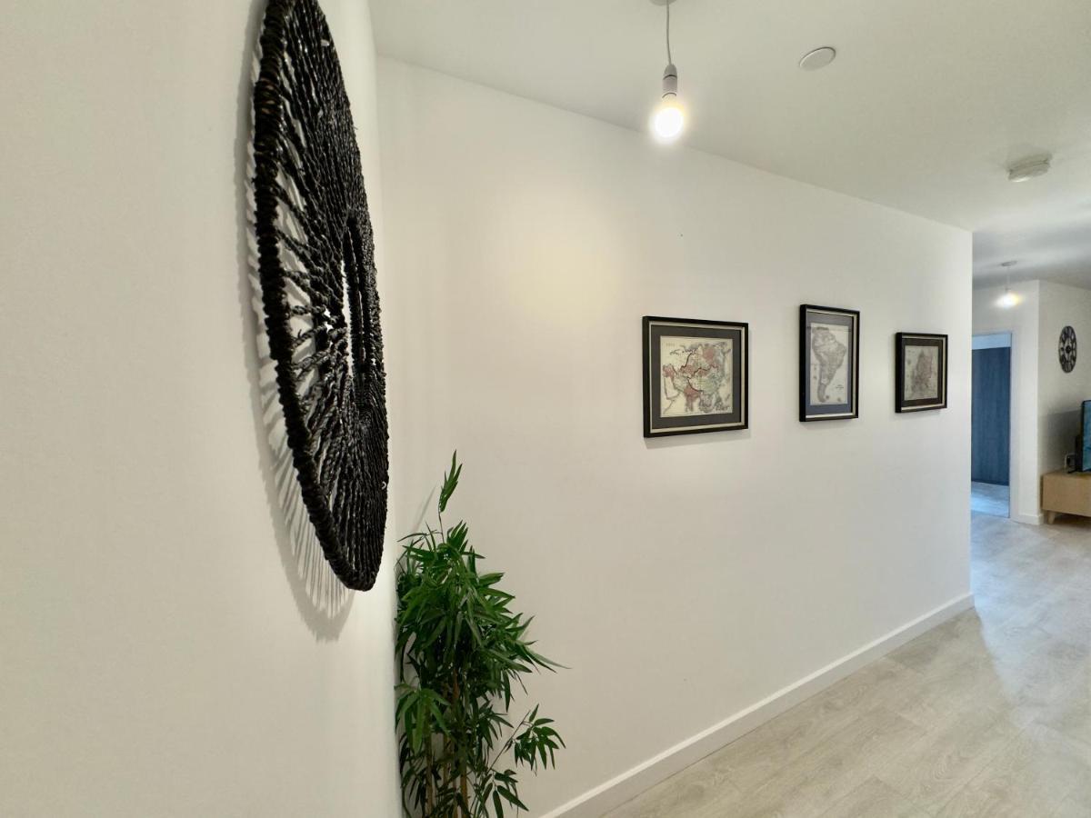 3Bedroom, 2Bathroom, Balcony,Luxury Flat Westfield London Exteriör bild
