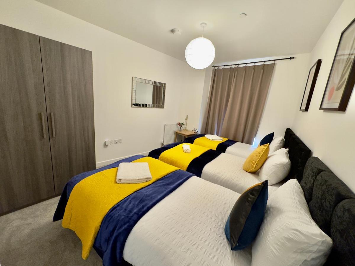 3Bedroom, 2Bathroom, Balcony,Luxury Flat Westfield London Exteriör bild