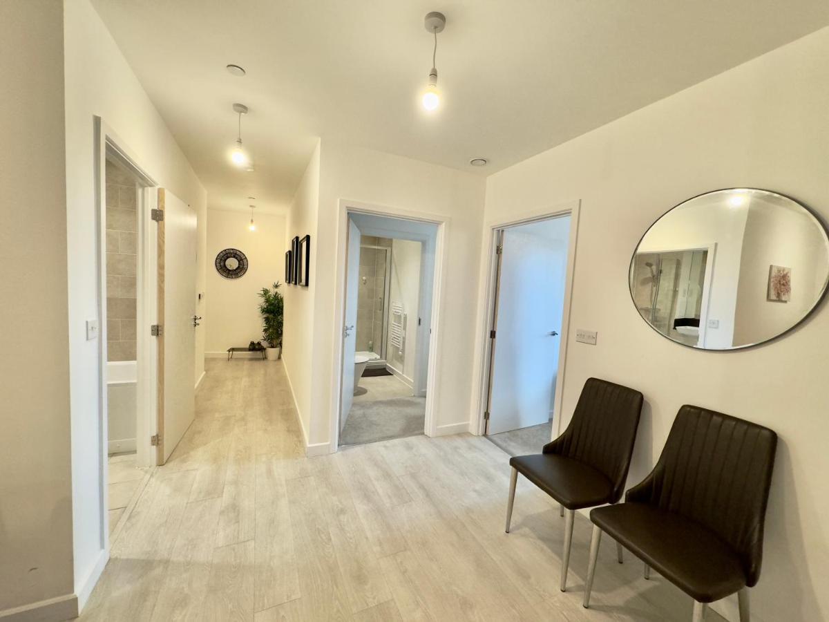 3Bedroom, 2Bathroom, Balcony,Luxury Flat Westfield London Exteriör bild