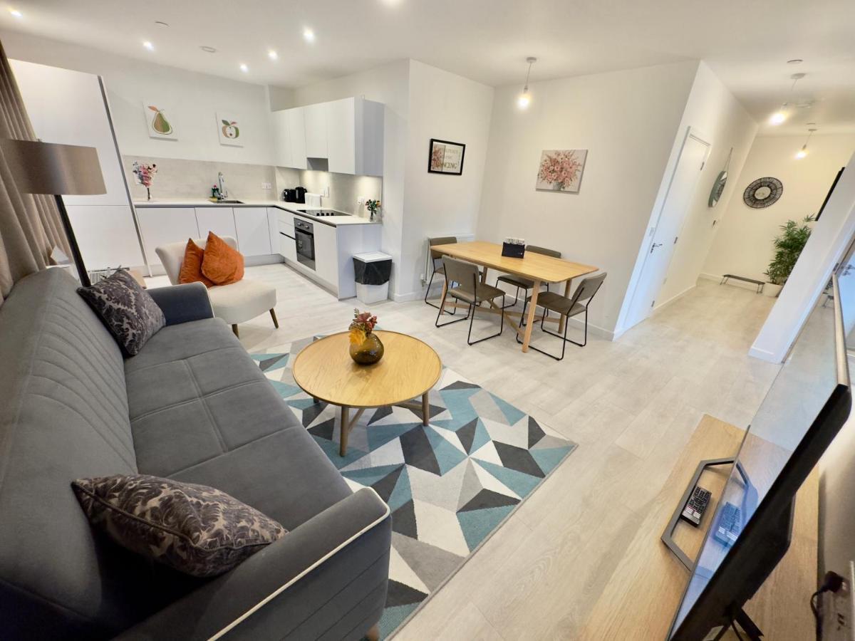 3Bedroom, 2Bathroom, Balcony,Luxury Flat Westfield London Exteriör bild